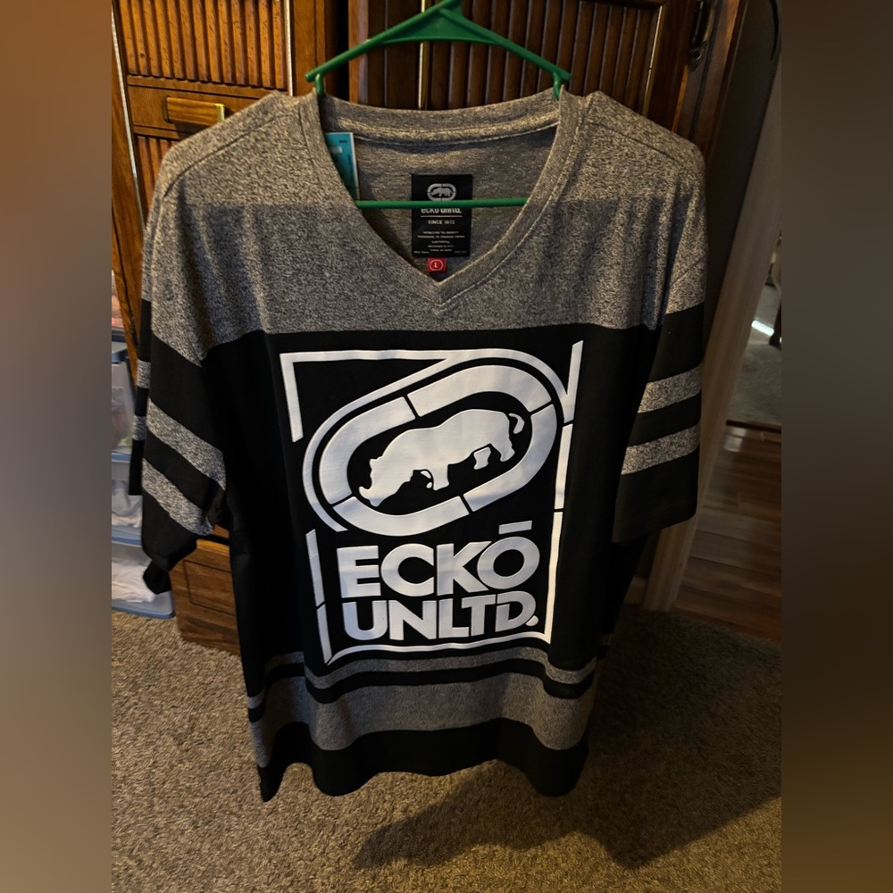 Men’s echo t shirt men’s size l